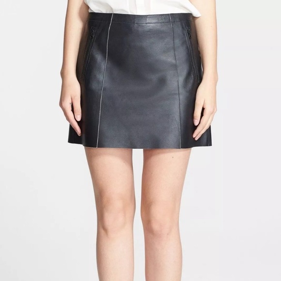 Vince Dresses & Skirts - Vince Bicolor Lambskin Miniskirt